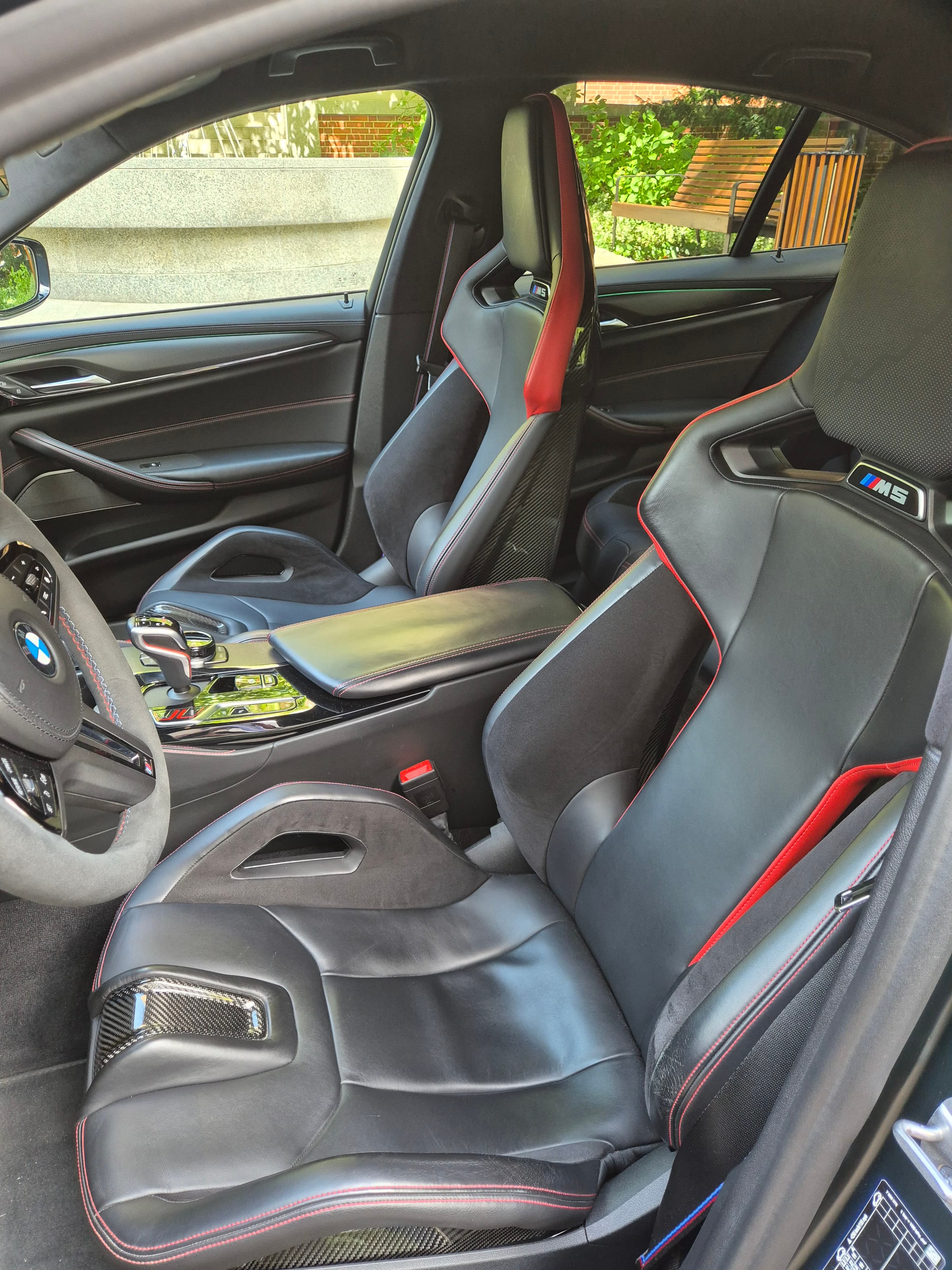 BMW M5 CS — zdjęcie 4