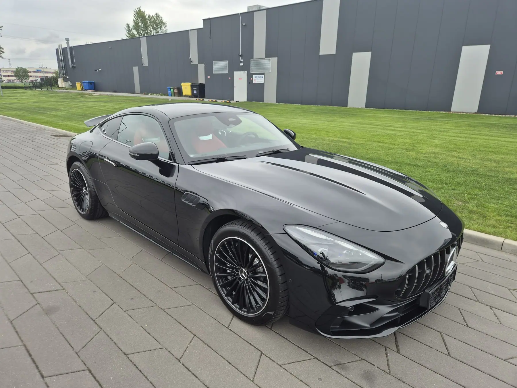 Mercedes-AMG GT 43 — zdjęcie 3