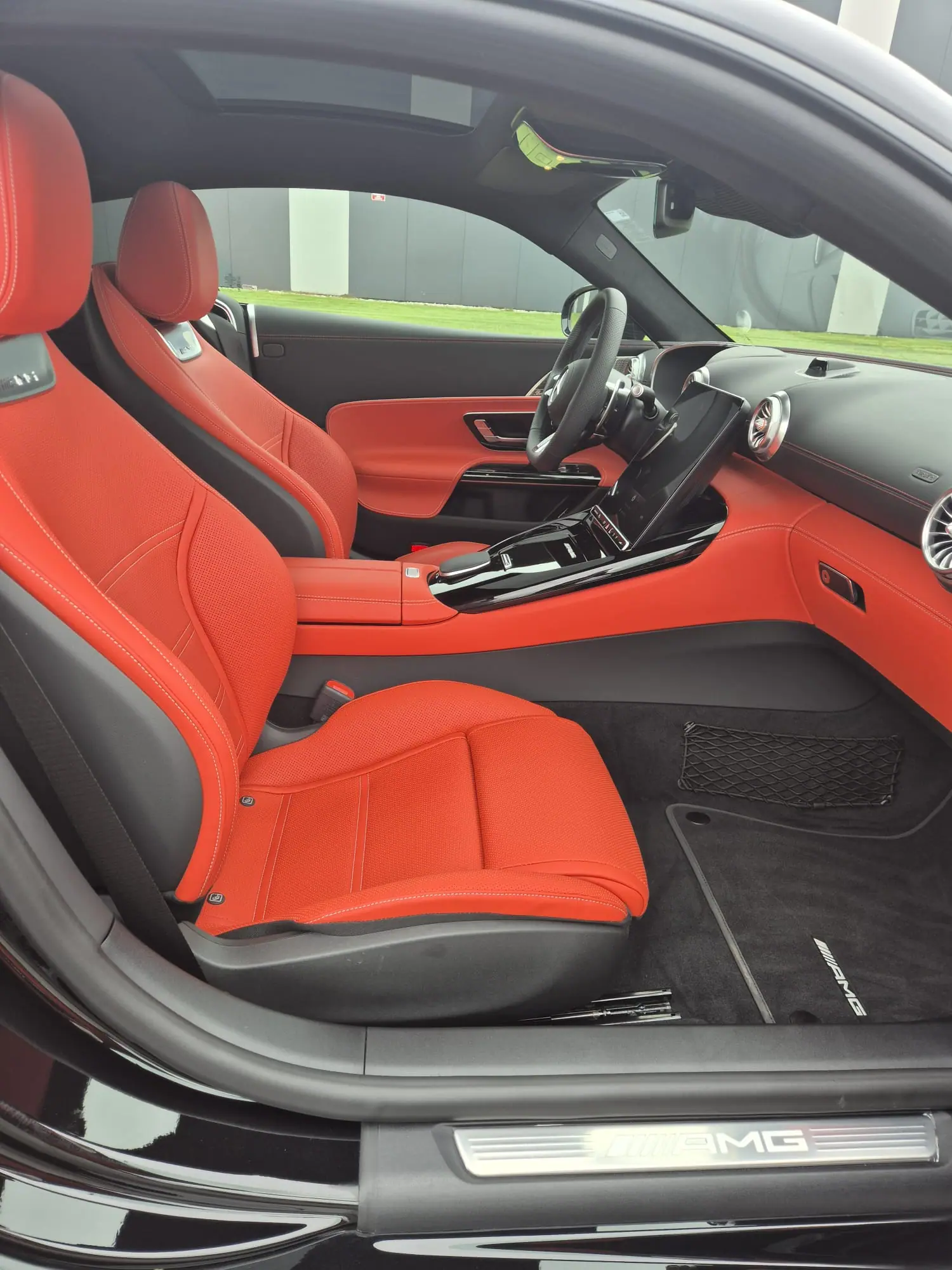 Mercedes-AMG GT 43 — zdjęcie 5