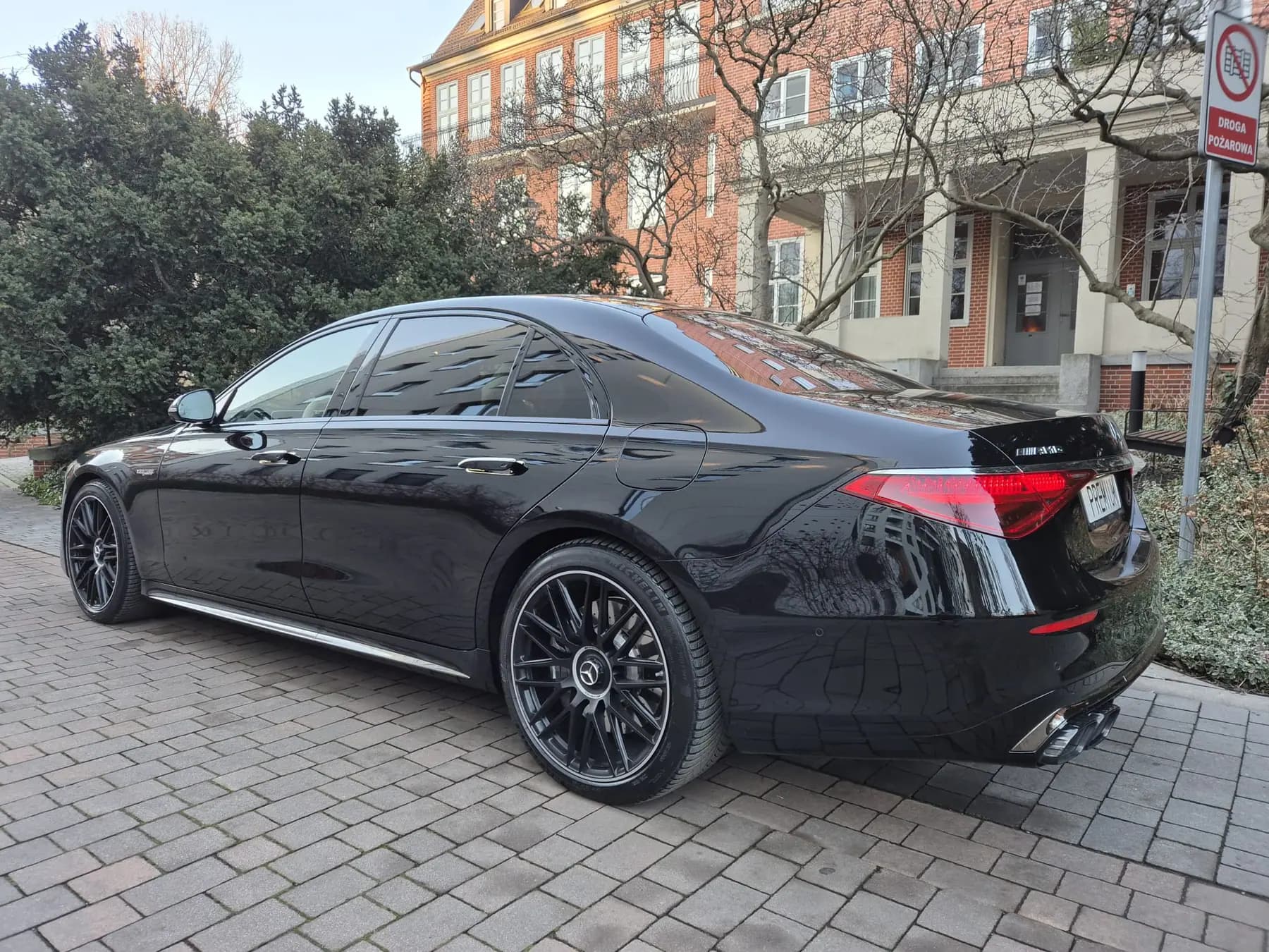Mercedes-AMG S 63 E Performance — zdjęcie 4